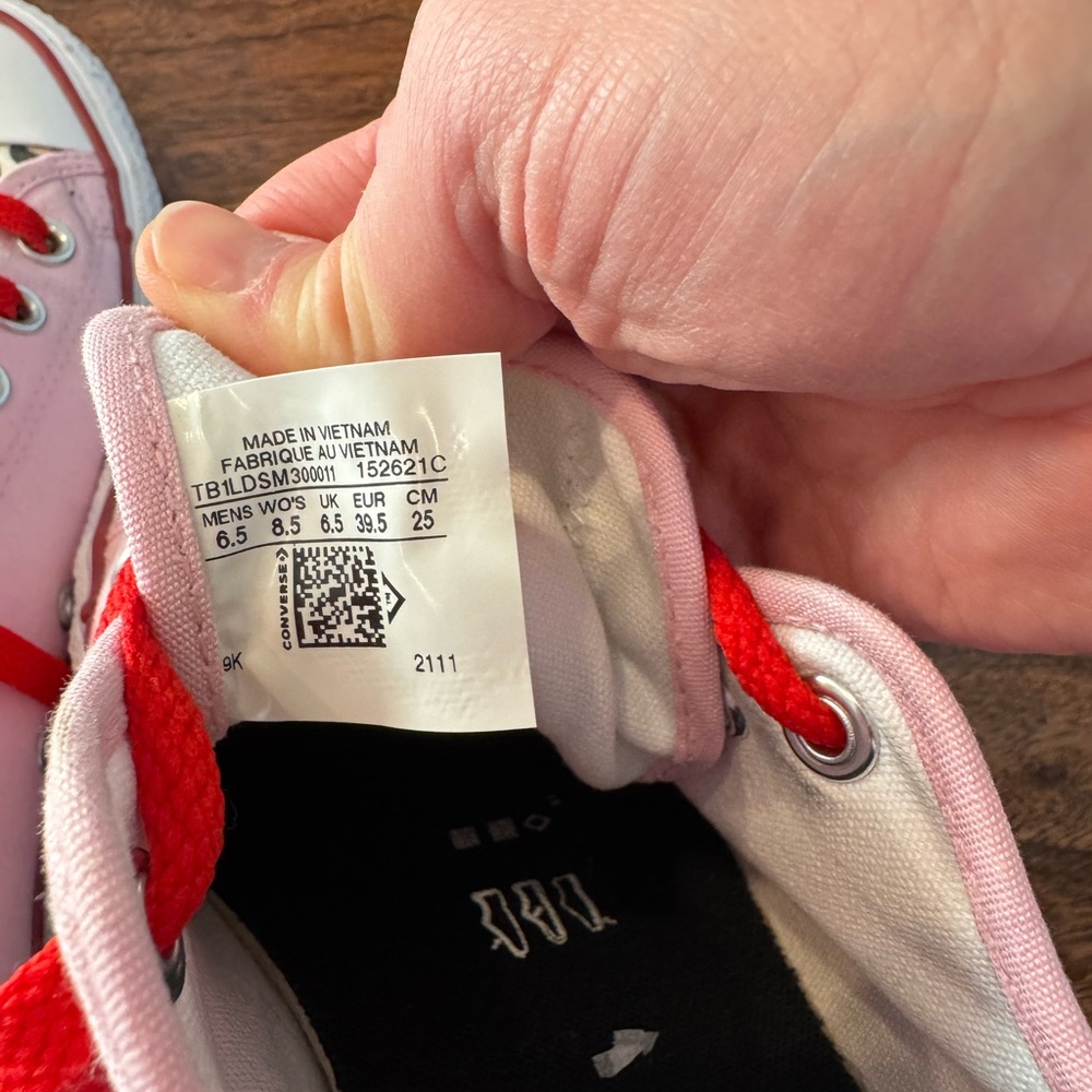 Custom Converse - Picture 3 of 3